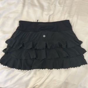 Rare Lululemon Back on Track pleated black sports skirt - worn once.